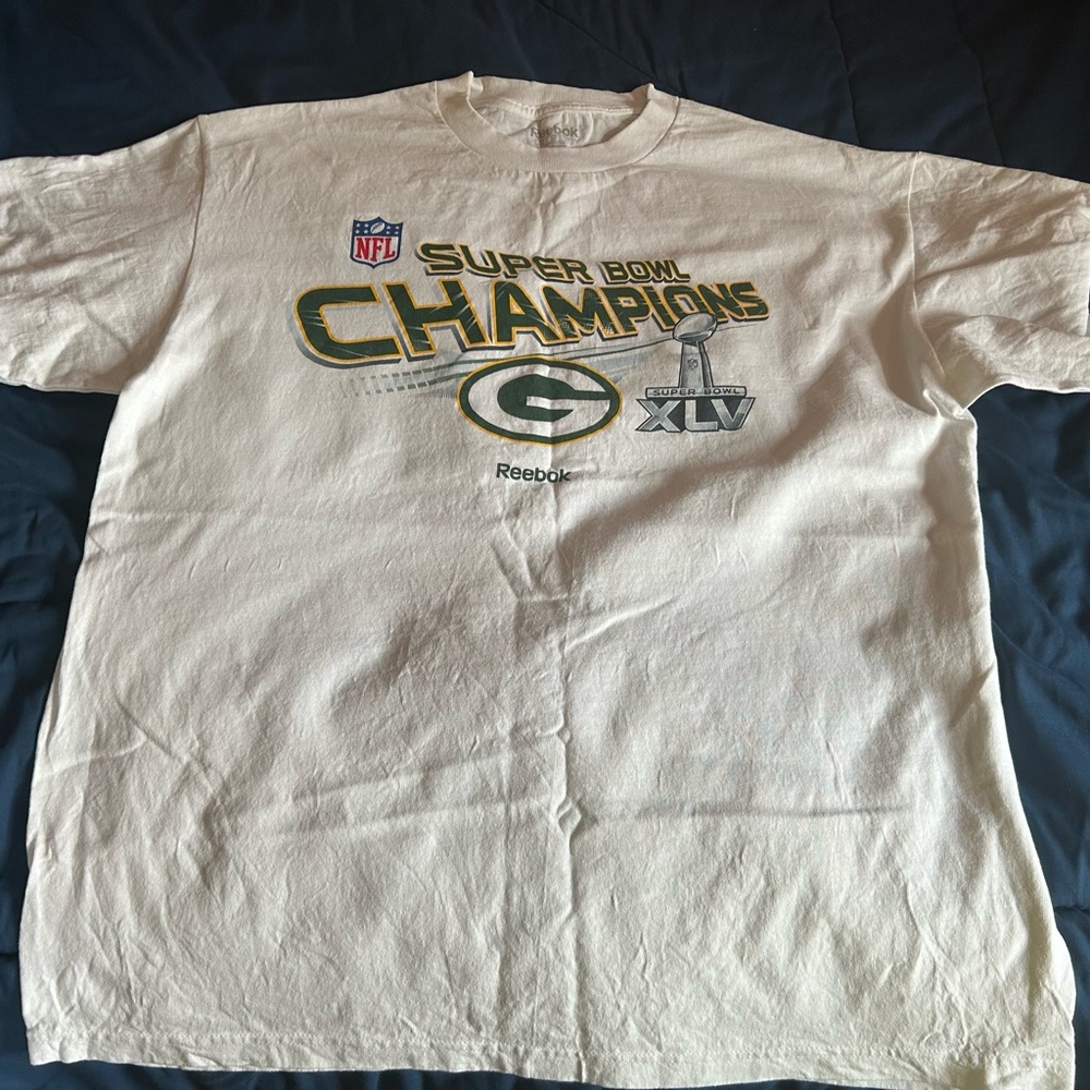 Green Bay Packers extra large men's T-shirt.